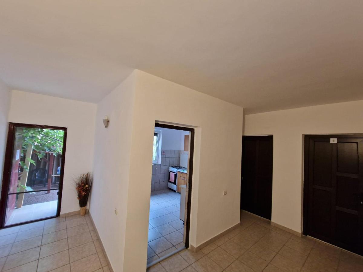Хостел Dms Family House Эфорие-Суд Экстерьер фото